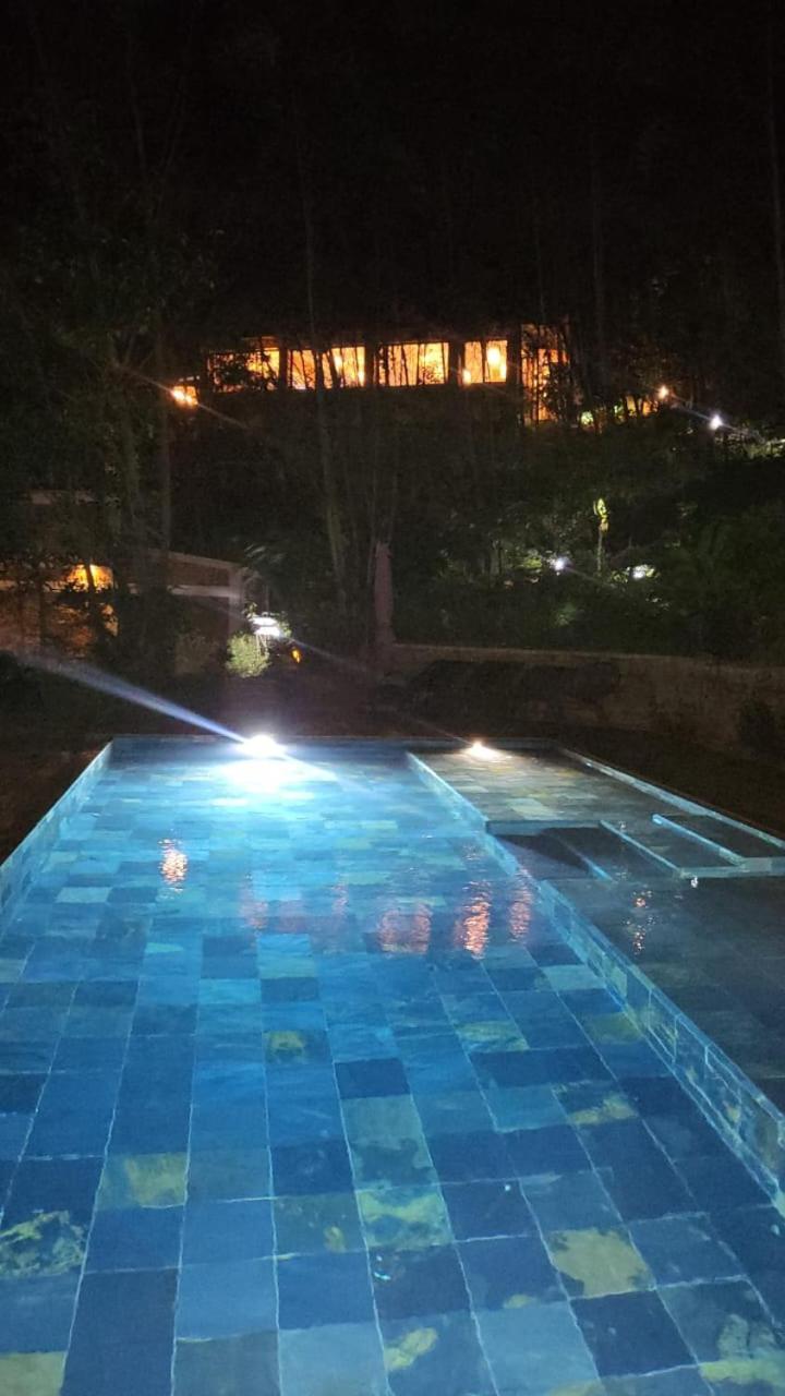 Relais De Mantadia Hotell Andasibe Exteriör bild